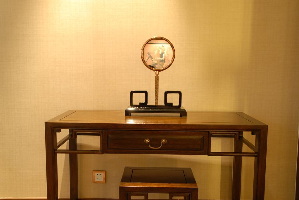 Pudi Boutique Hotel Fuxing Park Shanghai Exteriör bild