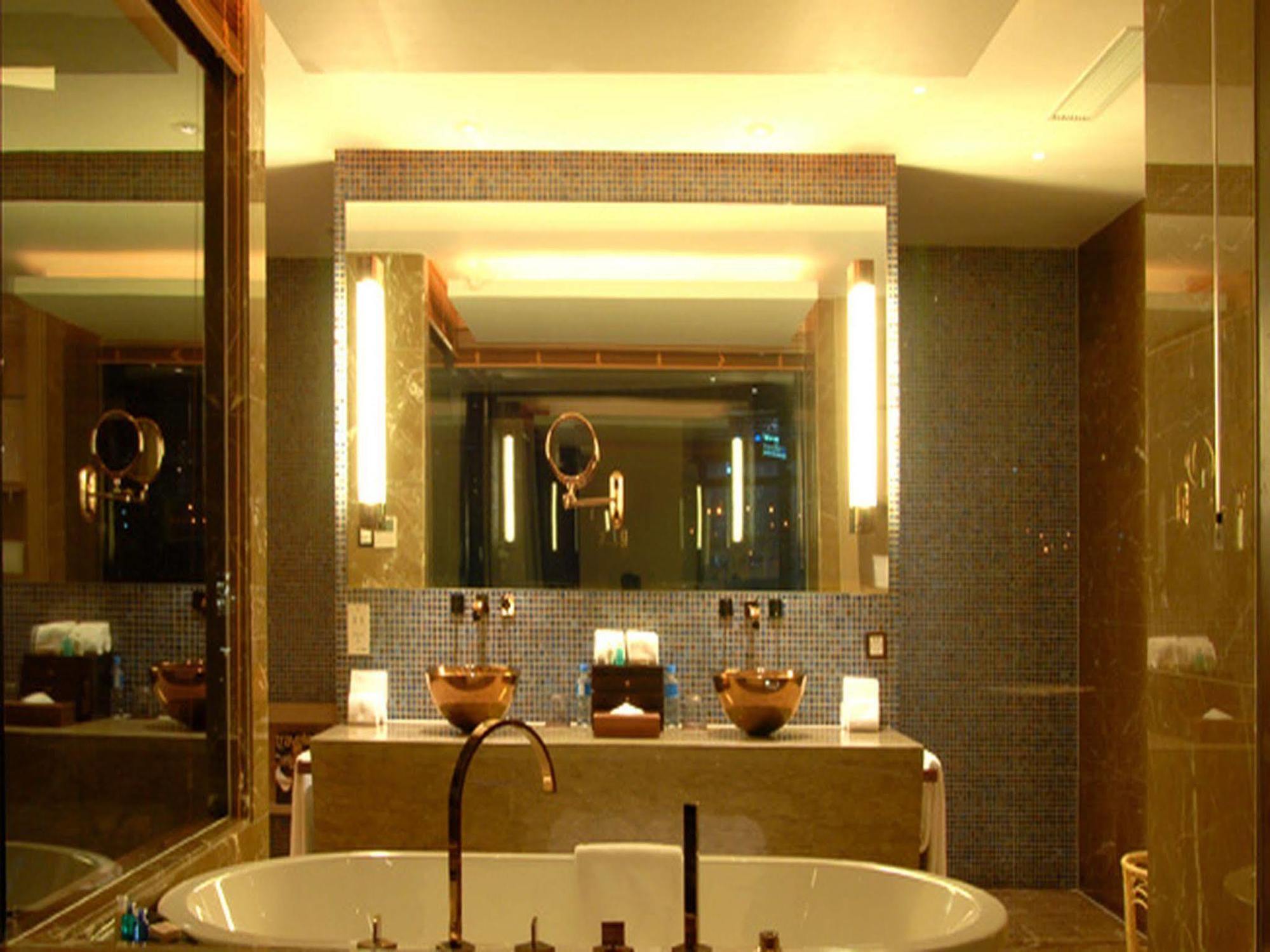 Pudi Boutique Hotel Fuxing Park Shanghai Exteriör bild