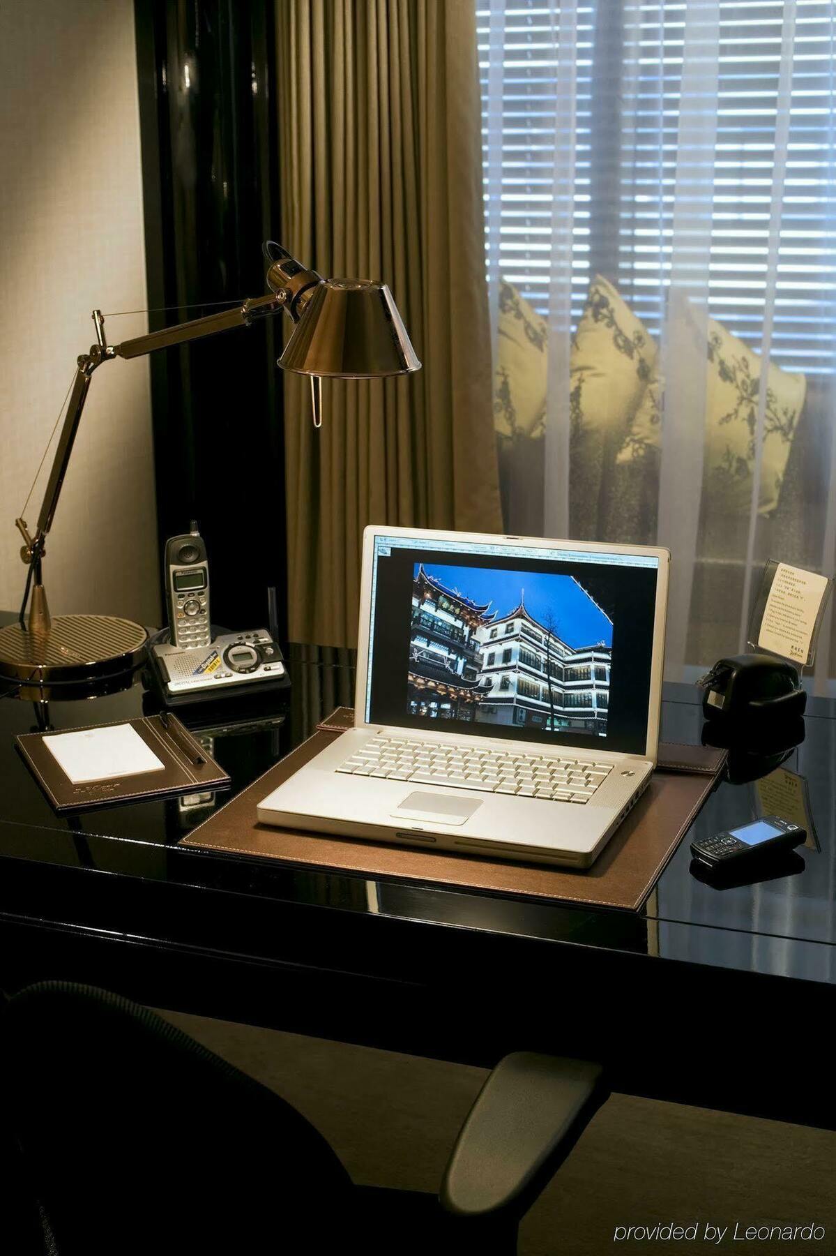 Pudi Boutique Hotel Fuxing Park Shanghai Exteriör bild
